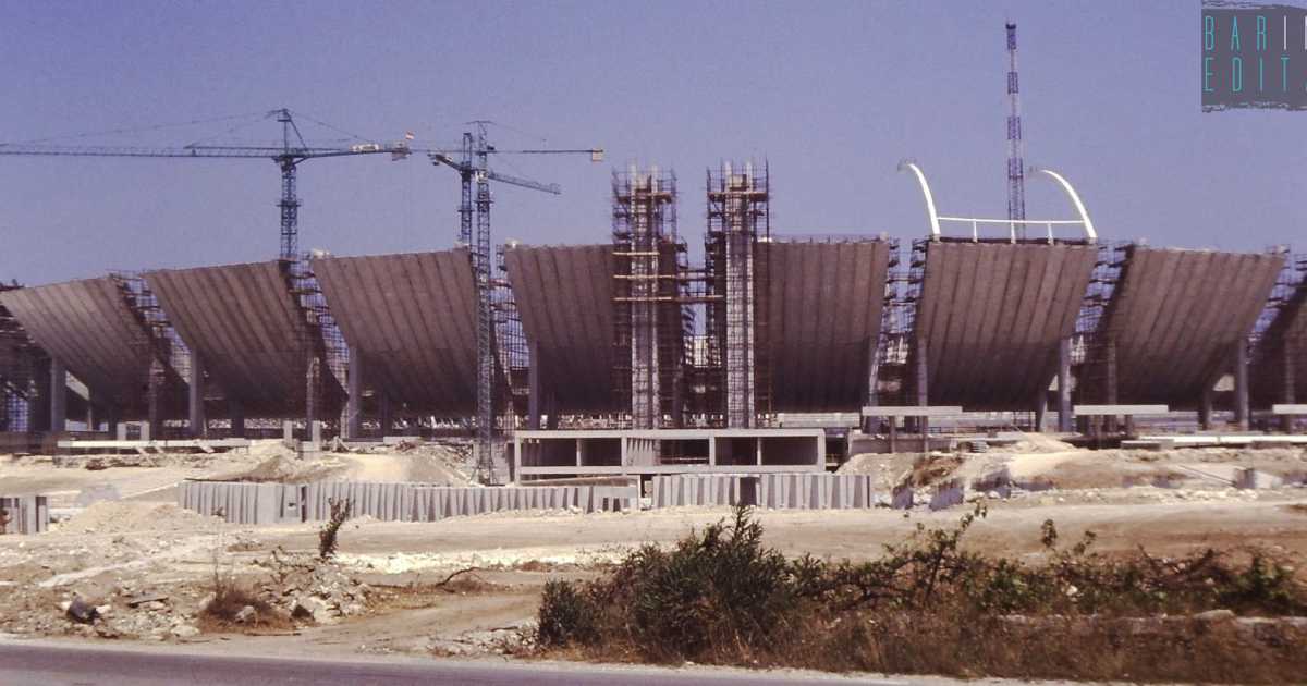 Bari, 35 anni fa: la storia e le foto inedite della costruzione dello stadio San Nicola